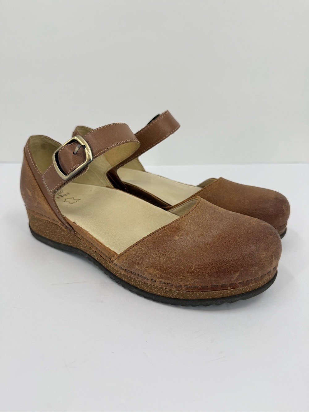 Dansko Mae Tan Burnished Mary Jane Shoes Size 41, US 10.5-11
